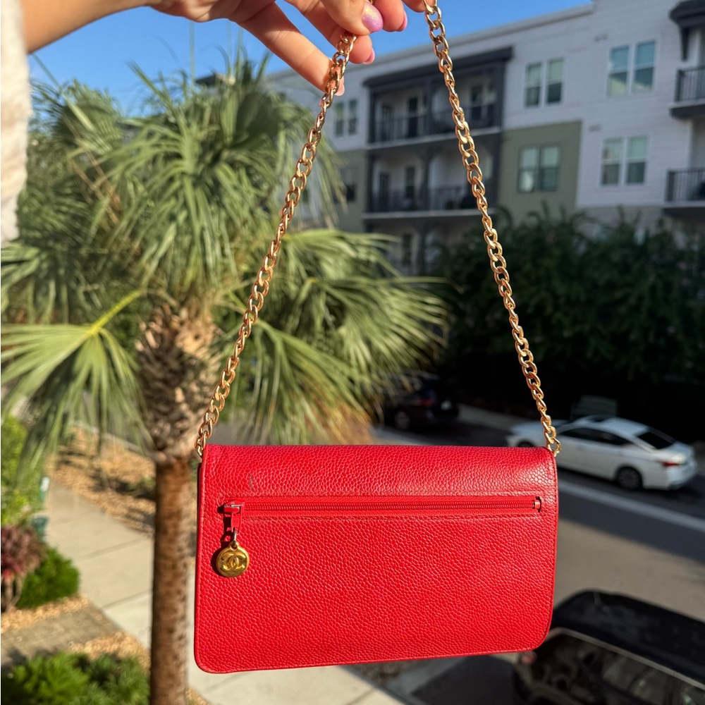 Vintage Chanel Red Caviar Leather Clutch Authentic, with Aftermarket Chain - Picture 3 of 14